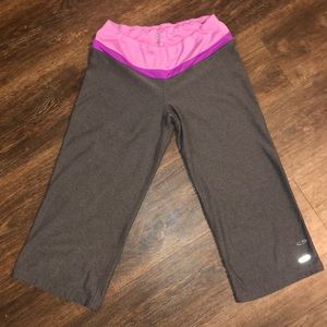 Champion Capri Work Out Pants Grey/Purple